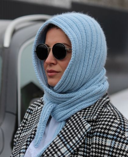 [Ксения Маликова] [kseniya_malikova] Капор-шарф Li_0.png